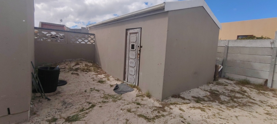 3 Bedroom Property for Sale in Strandfontein Village Western Cape